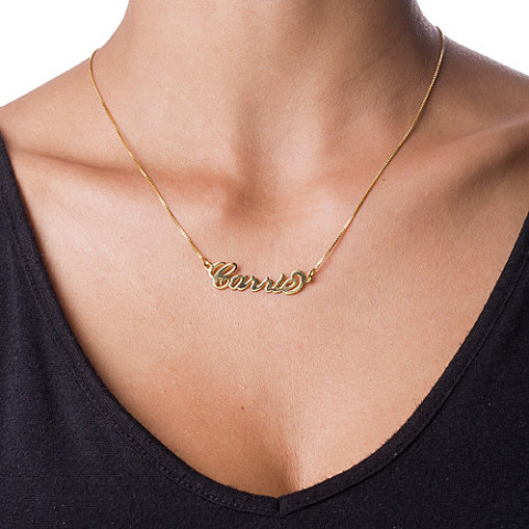 Small gold necklace 2025 with name